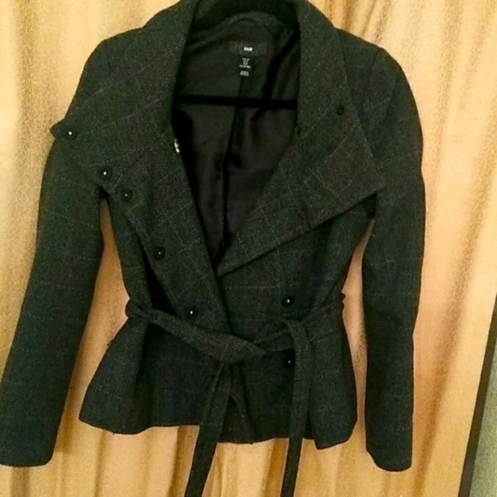 Tweed look short blazer size 8 H&M